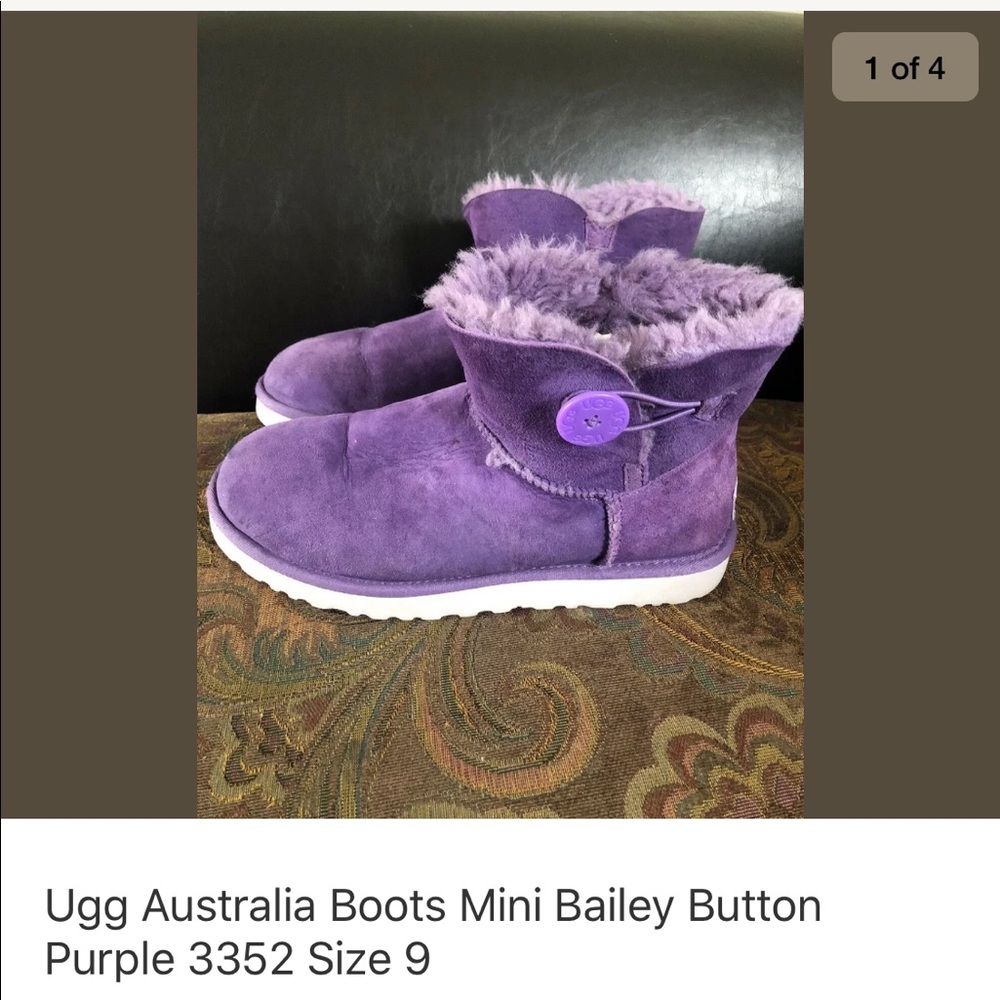 Uggs australia purple boots SZ 9